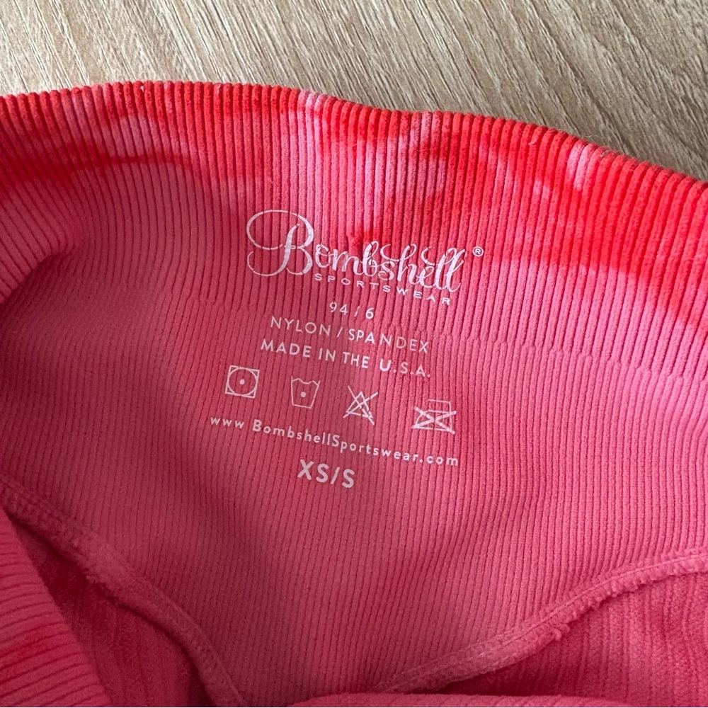 Bombshell Sportswear Hawaiian Punch Ribbed Leggings - Picture 5 of 8